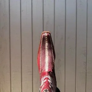 Carreta | Shoes | 23 Dark Wine Red Stingray Details Boot  display picture 1
